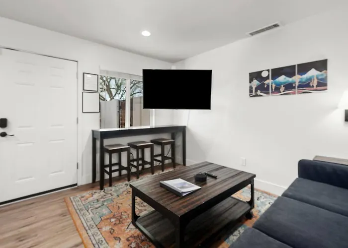 Agave Retreat In The Heart Of Downtown Apartment Phoenix